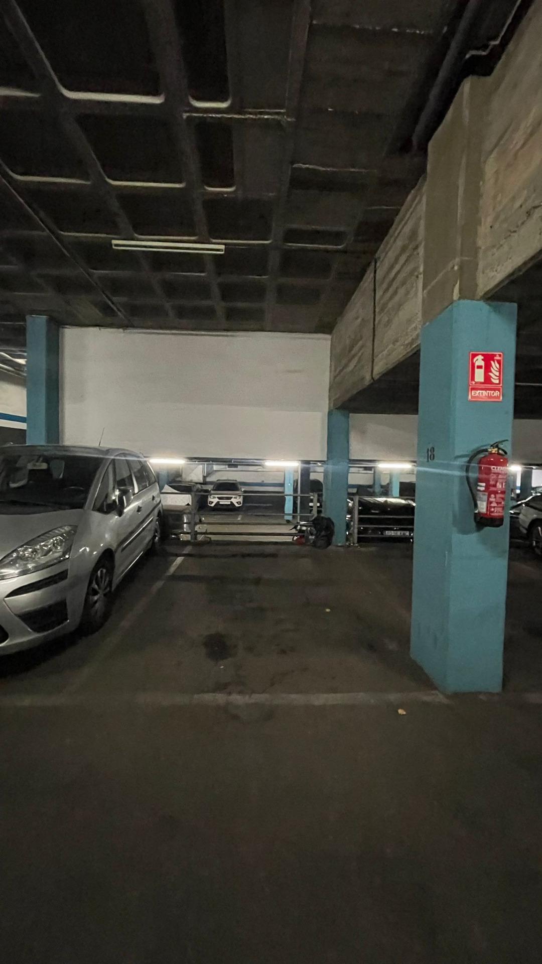 PARKING EN LA ZONA DE VERDUN